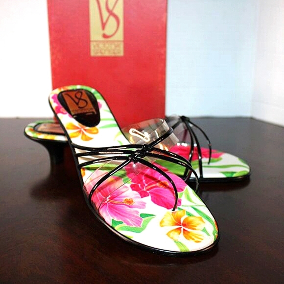 ✨ Victoria Spenser Cleary Cute Sandals | Size 8 | Floral Slide | New in Box - Picture 3 of 12